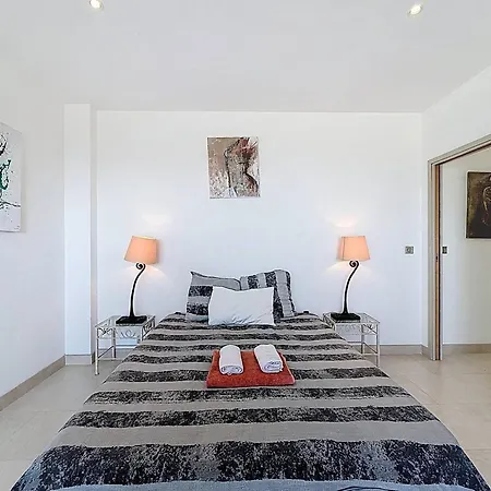Exceptionnelle Vue - 12 Pers. - Fr-1-770-79 Villa